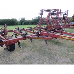 MORRIS CP 719 - 21' CULTIVATOR
