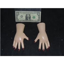 SEED OF CHUCKY HERO ANIMATRONIC TIFFANY PUPPET HANDS