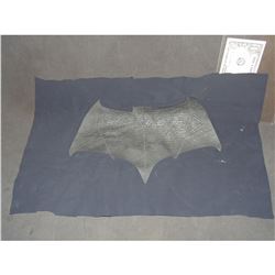 BATMAN VS SUPERMAN DAWN OF JUSTICE CHEST GLYPH TEST 1