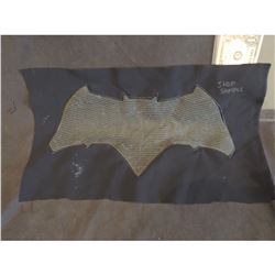 BATMAN VS SUPERMAN DAWN OF JUSTICE CHEST GLYPH TEST 2