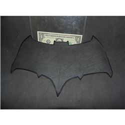 BATMAN VS SUPERMAN DAWN OF JUSTICE WARRIOR PROTOTYPE SUIT CHEST BAT GLYPH WITH MATERIAL BEN AFFLECK