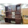Image 1 : EXECUTIVE OFFICE DESK WITH OVERHEAD STORAGE