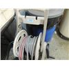 Image 1 : GARDEN HOSE & HOSEMOBILE