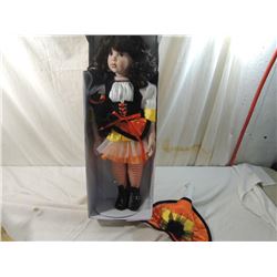 PARADISE GALLERIES BEWITCHING MAGIC