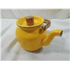 Image 1 : YELLOW ENAMEL TEAPOT