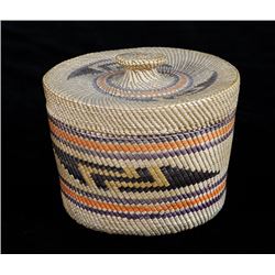 Nuu-chah-nulth Knob Top Basket with Geometric Design 3 1/2" D. 3" H. Excellent Condition