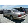Image 6 : 95 Lexus LS 400 4 Dr STD Sedan - T - DRIVE