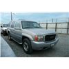 Image 3 : 00 GMC Yukon Denali 4 Dr  4WD SUV - ADT - DRIVE