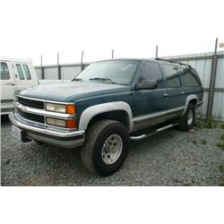 94 Chevrolet Suburban 4 Dr  4WD SUV - T - DRIVE