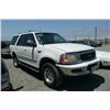 Image 3 : 98 Ford Expedition 4 Dr  4WD SUV - T - DRIVE