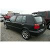 Image 6 : 99 Volkswagen Golf 4 Dr  Hatchback - T - DRIVE