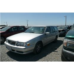 99 Volvo V70 4 Dr STD Wagon - T - DRIVE