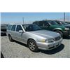 Image 3 : 99 Volvo V70 4 Dr STD Wagon - T - DRIVE