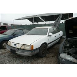 88 Ford Taurus 4 Dr  Sedan - T - NR