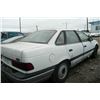 Image 4 : 88 Ford Taurus 4 Dr  Sedan - T - NR