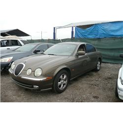 01 Jaguar S-Type V6 4dr Sedan - T - START