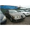 Image 3 : 01 Jaguar S-Type V6 4dr Sedan - T - START