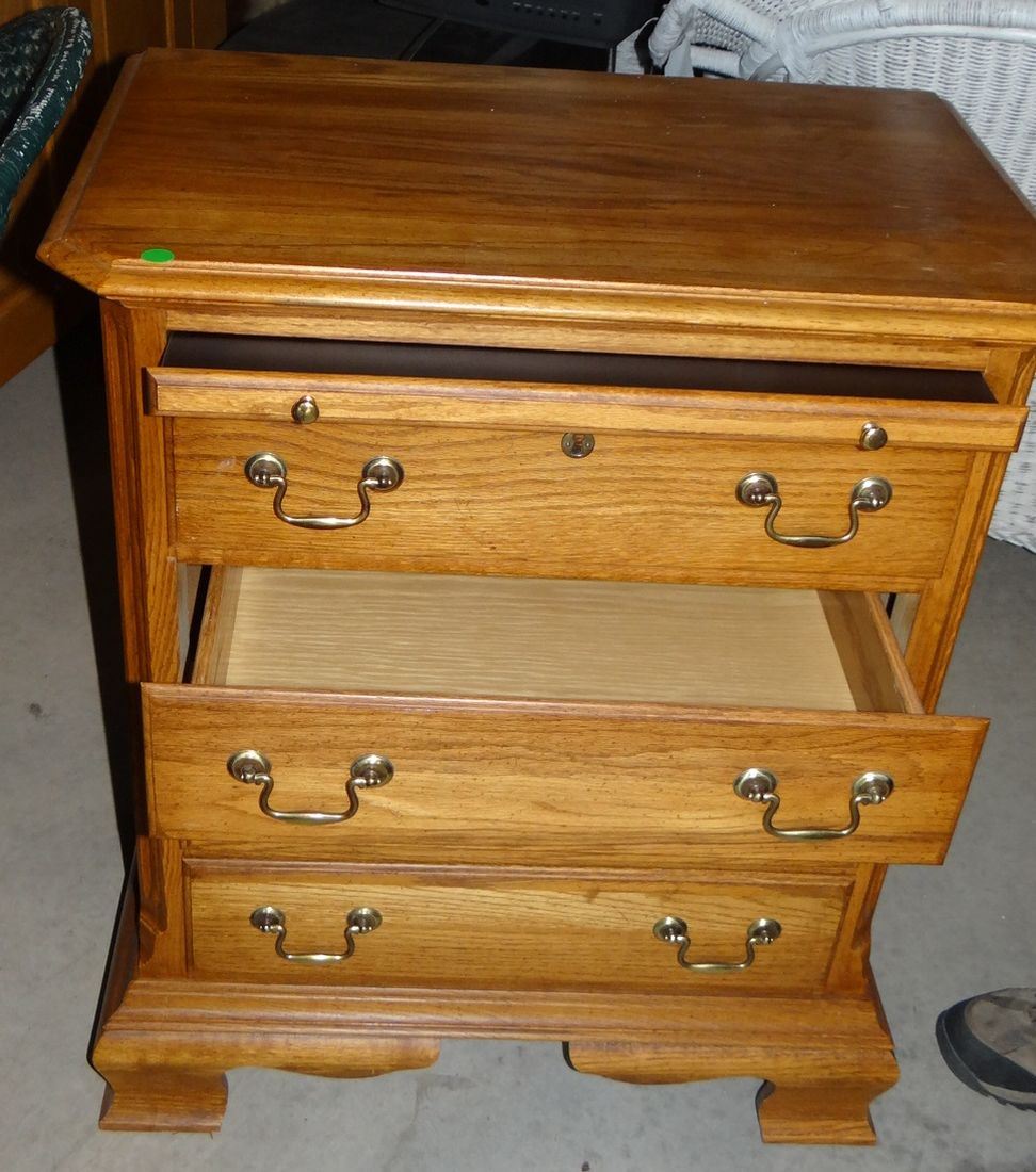 dresser with pull out table