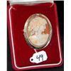 Image 2 : VINTAGE 14K WHITE GOLD CAMEO BROOCH