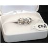 Image 1 : LADIES 14K WHITE GOLD DIAMOND FASHION RING