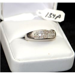 LADIES 14K WHITE GOLD DIAMOND FASHION RING