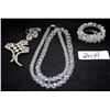Image 1 : VINTAGE/ANTIQUE COSTUME JEWELRY