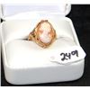 Image 1 : ORNATE LADIES 10K YELLOW GOLD CAMEO RING