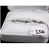 Image 2 : PAIR OF ANTIQUE 18K WHITE GOLD WEDDING BANDS