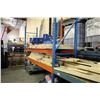 Image 3 : LOT OF ASSORTED PALLET RACK UPRIGHTS 6 CROSSBARS