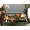 Image 8 : 2 Vintage Footlockers with Contents
