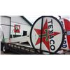 Image 2 : 1947 Texaco Original Lollipop Pole and Sign