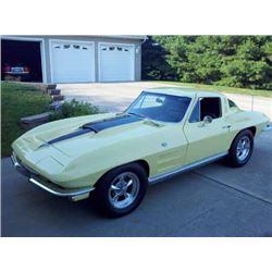 1964 Chevrolet Corvette Coupe 327 4sp