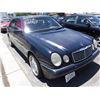 Image 2 : 99 Mercedes-Benz E-Class 4 Dr  Sedan - T - DRIVE