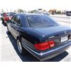 Image 4 : 99 Mercedes-Benz E-Class 4 Dr  Sedan - T - DRIVE
