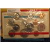 Image 1 : 201. 1972 U.S. Mint Set in original cellophane and envelope as issued.