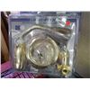 Image 1 : NEW TUB AND SHOWER FACET SET - BRASS