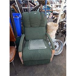 GREEN ROCKER RECLINER