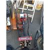 Image 2 : YARD MACHINE TILLER - GAS - 31CC