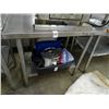 Image 1 : 3' S/S Table