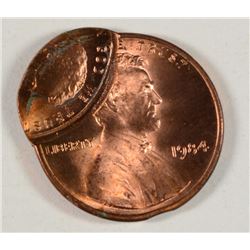 1984 LINCOLN CENT (MAJOR MINT ERROR-DOUBLE STACK 70% OFF CENTER)