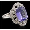 Image 2 : 14KT White Gold 5.45ct Tanzanite and Diamond Ring