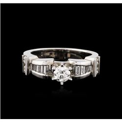 18KT White Gold 0.95ctw Diamond Ring