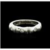 Image 1 : 14KT White Gold 0.20ctw Diamond Ring