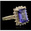 Image 2 : 14KT Yellow Gold 5.32ct Tanzanite and Diamond Ring
