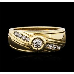 14KT Yellow Gold 0.45ctw Diamond Ring