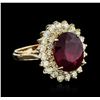 Image 2 : 14KT Yellow Gold 8.16ct Ruby and Diamond Ring