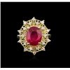 Image 1 : 14KT Yellow Gold 5.37ct Ruby and Diamond Ring