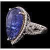 Image 2 : 14KT White Gold 17.42ct Tanzanite and Diamond Ring
