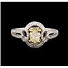 Image 1 : 18KT Two-Tone Gold 0.99ctw Fancy Light Yellow Diamond Ring