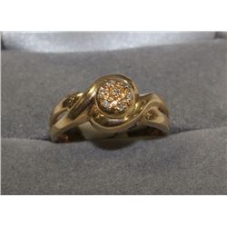 #18 14K YELLOW GOLD DIAMOND RING